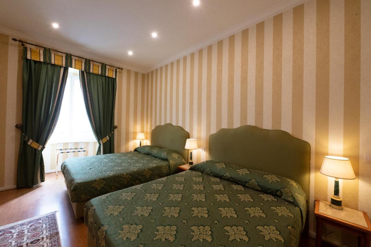 Venus Inn Rome Guest House ภายนอก รูปภาพ