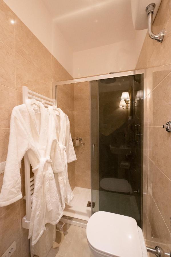 Venus Inn Rome Guest House ภายนอก รูปภาพ